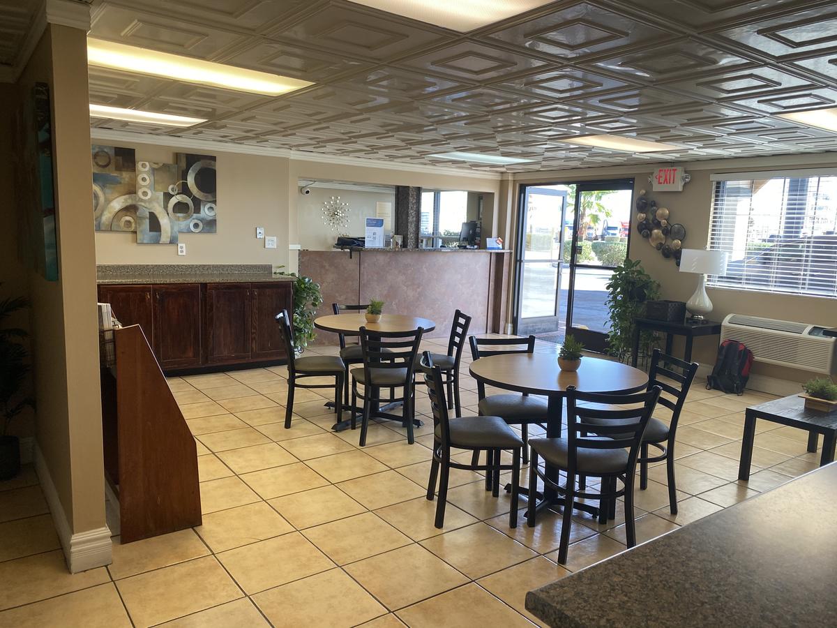 Hotel Eloy AZ Northwest - thumb 32