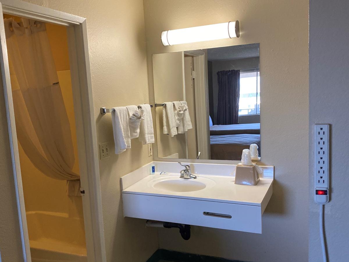 Hotel Eloy AZ Northwest - thumb 11