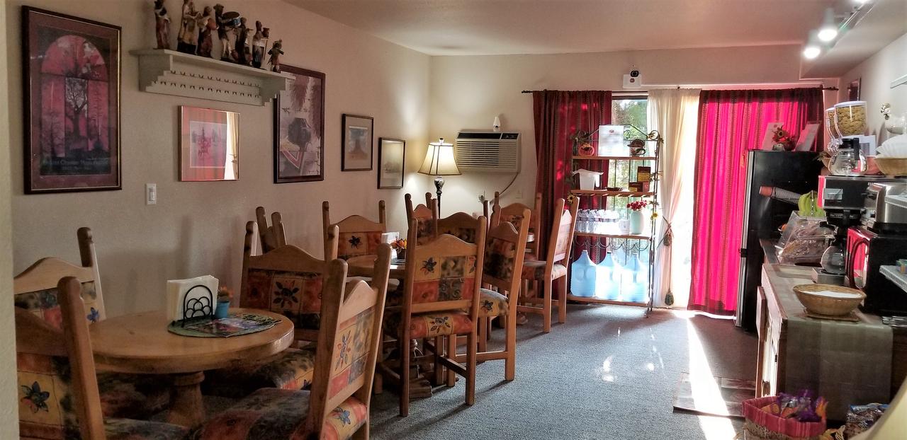 Beaver Creek Inn - thumb 11