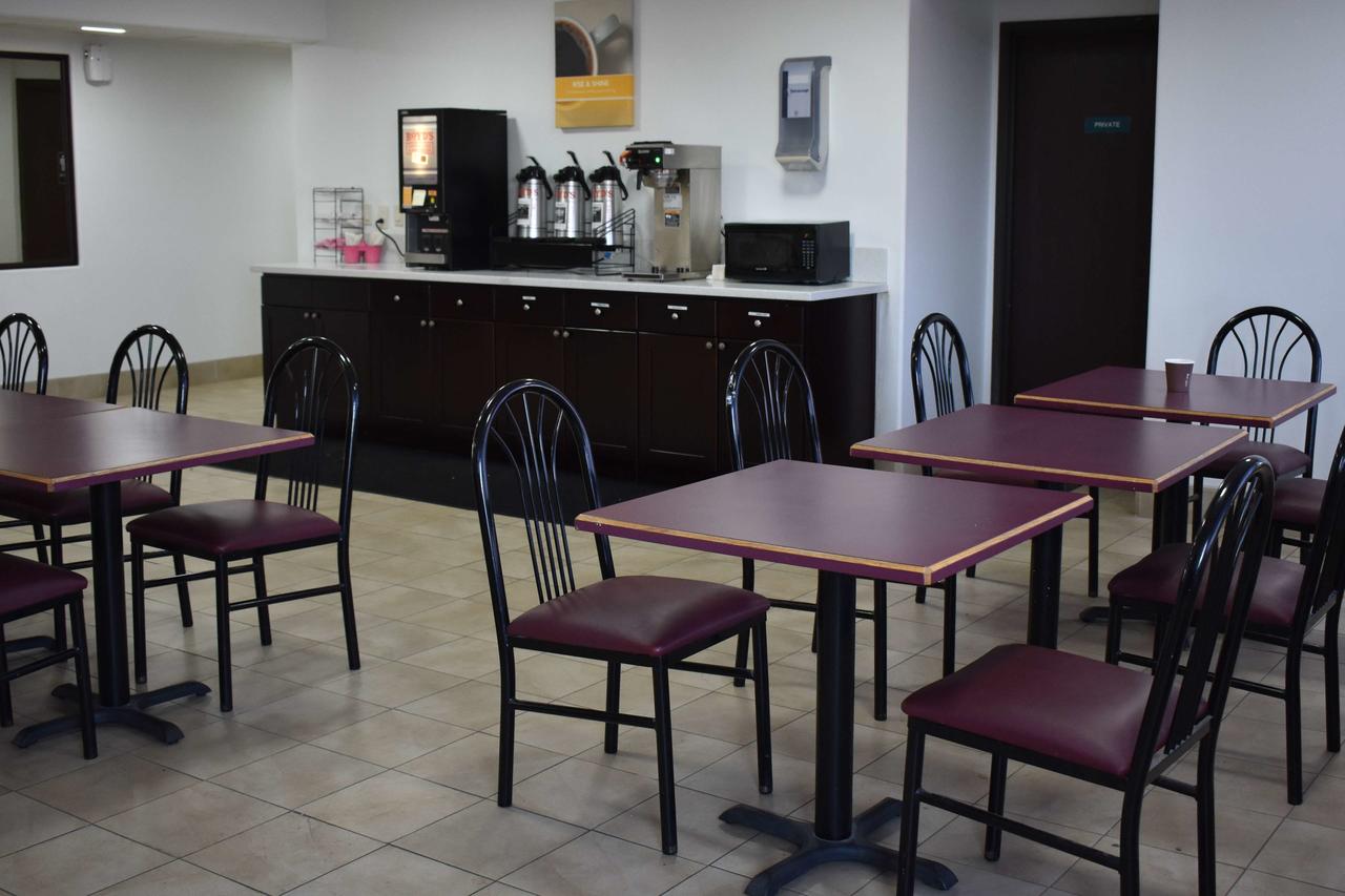 Motel 6 Apache Junction - thumb 27
