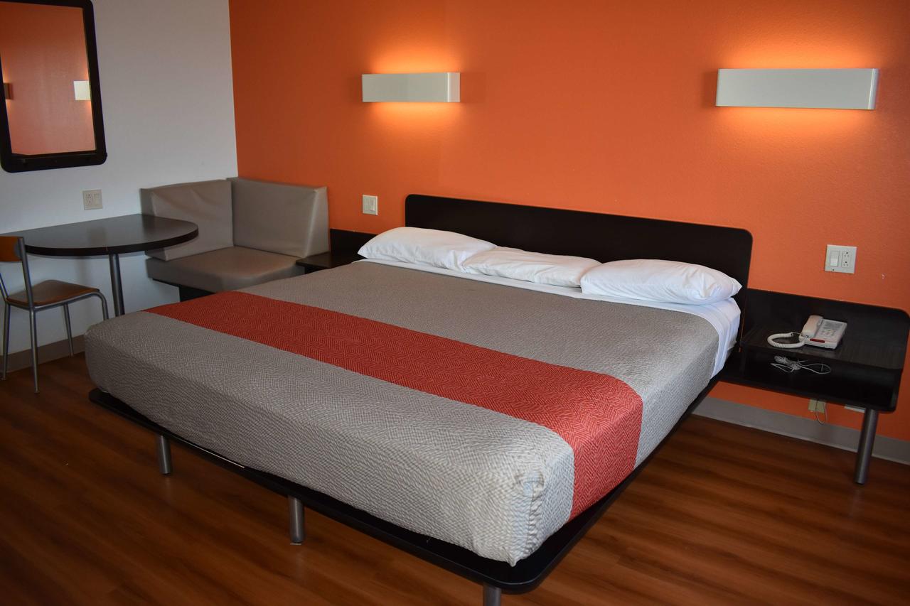 Motel 6 Apache Junction - thumb 29