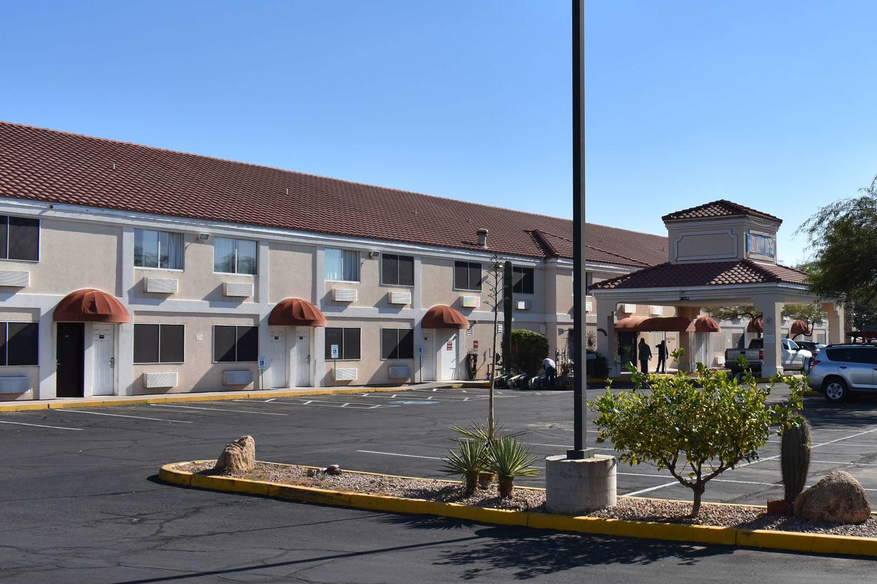 Motel 6 Apache Junction - thumb 0