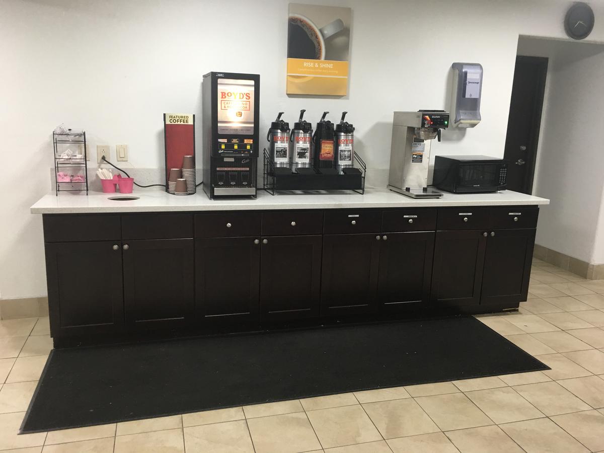 Motel 6 Apache Junction - thumb 13