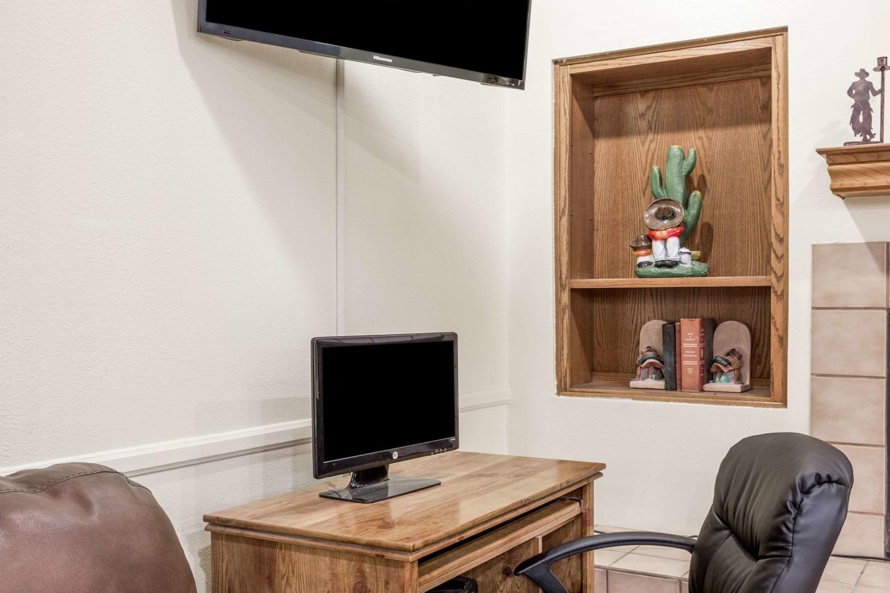 Days Inn By Wyndham Willcox - thumb 2