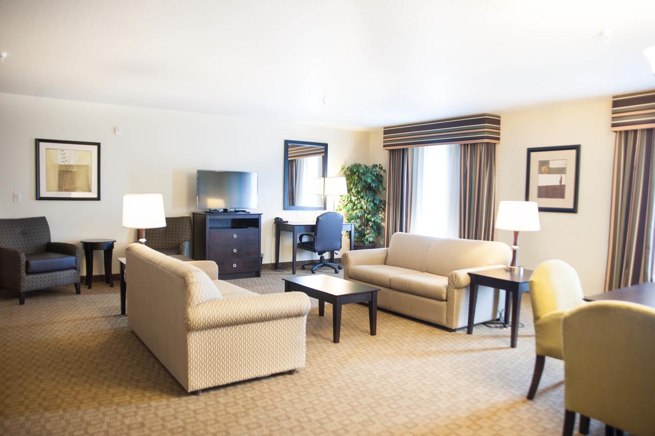 GreenTree Inn And Suites Florence, AZ - thumb 1