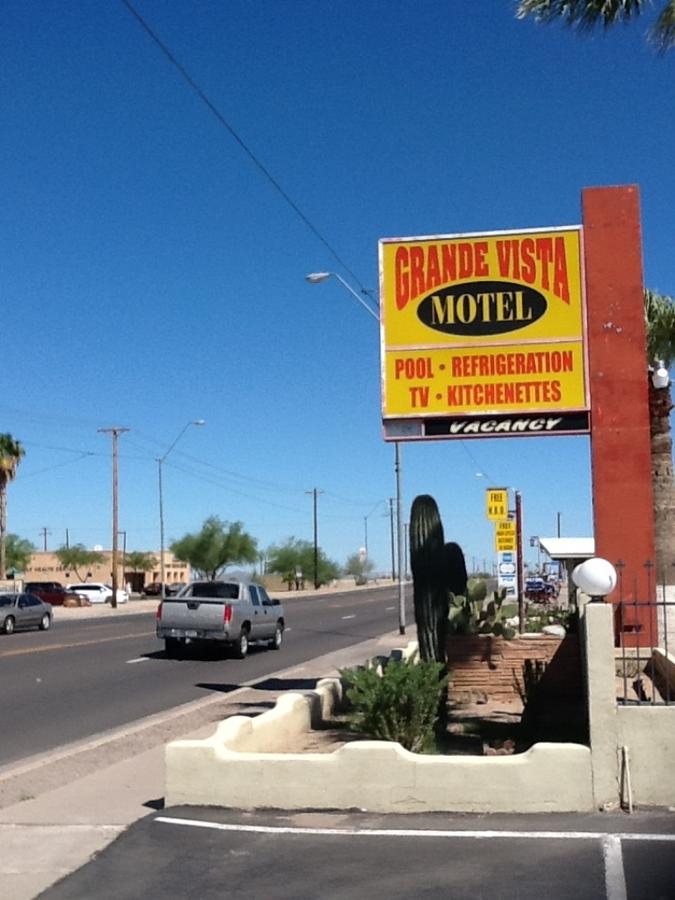 Grande Vista Motel - thumb 0