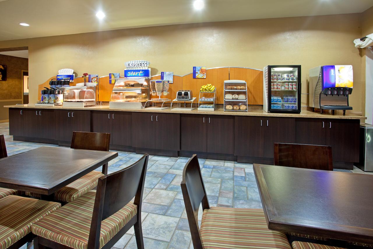 Holiday Inn Express Phoenix/Chandler/Ahwatukee - thumb 10