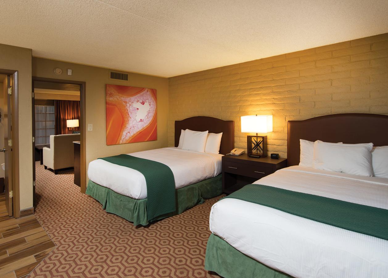 DoubleTree Suites By Hilton Tucson-Williams Center - thumb 10
