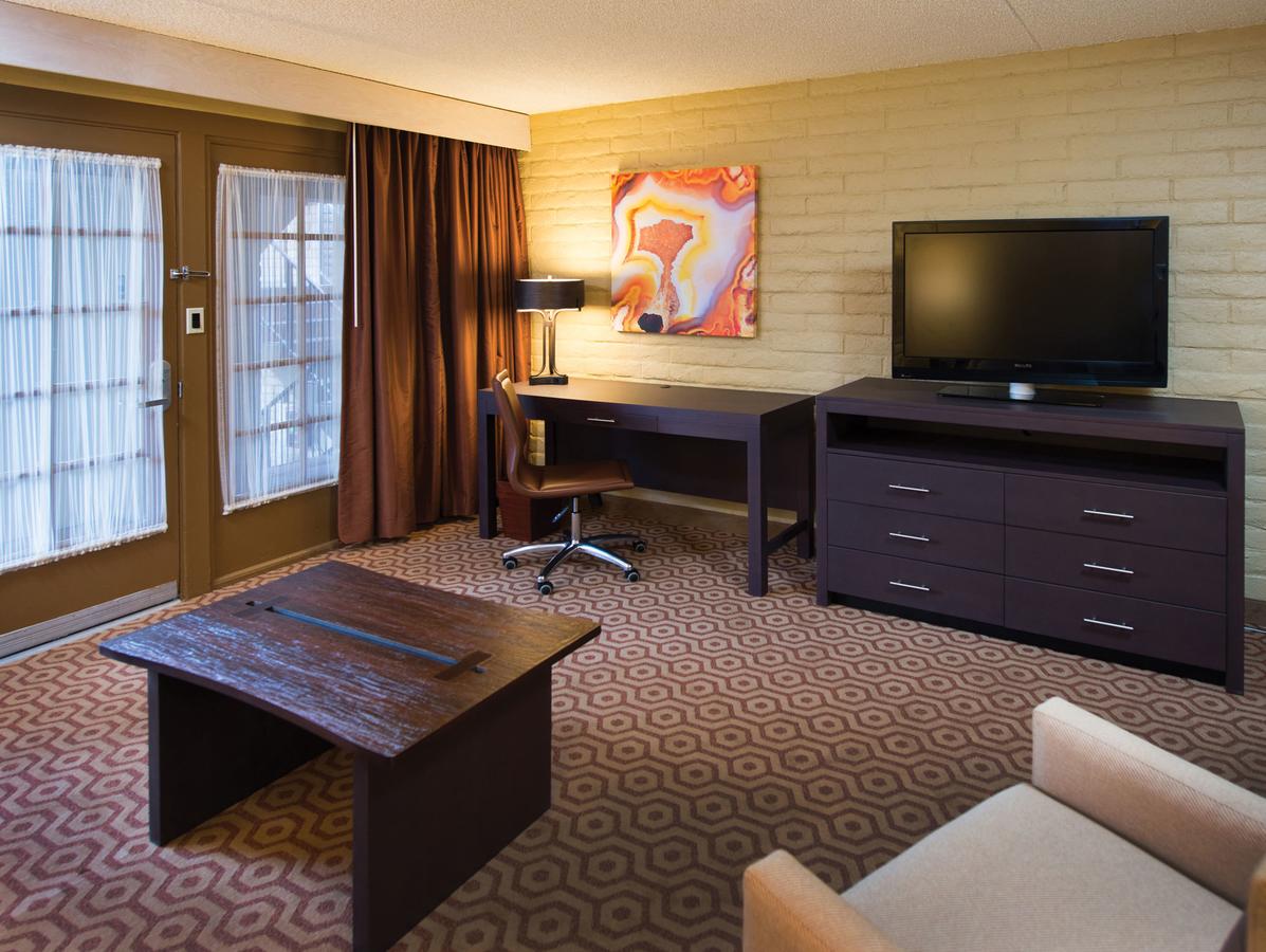 DoubleTree Suites By Hilton Tucson-Williams Center - thumb 9