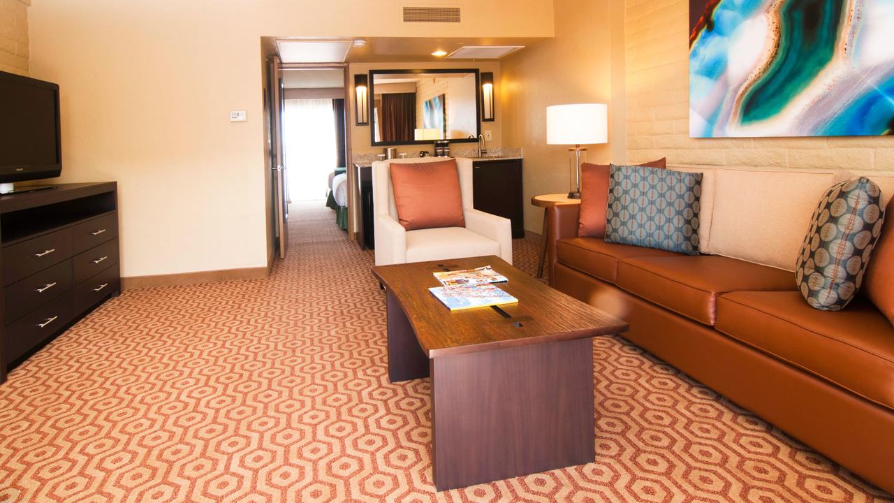 DoubleTree Suites By Hilton Tucson-Williams Center - thumb 16