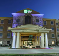 Holiday Inn Express Hotel & Suites Texarkana East - Tourism Bookings