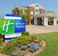 Holiday Inn Express Fort Smith Executive Park - Tourism Bookings
