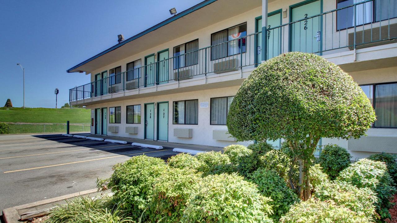 Rodeway Inn Fort Smith I-40 - thumb 34