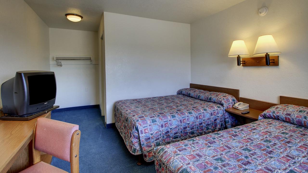 Rodeway Inn Fort Smith I-40 - thumb 8