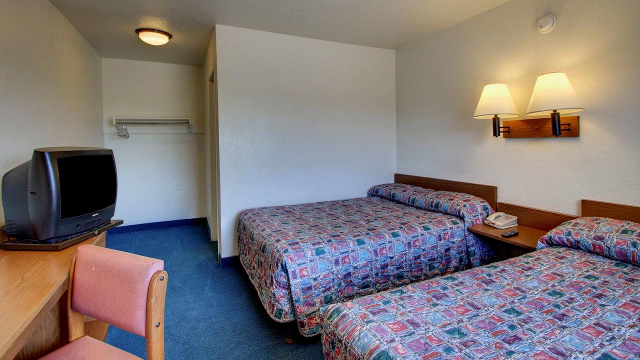 Rodeway Inn Fort Smith I-40 - thumb 39