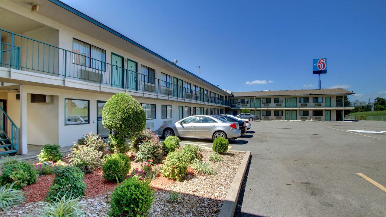 Rodeway Inn Fort Smith I-40 - thumb 35
