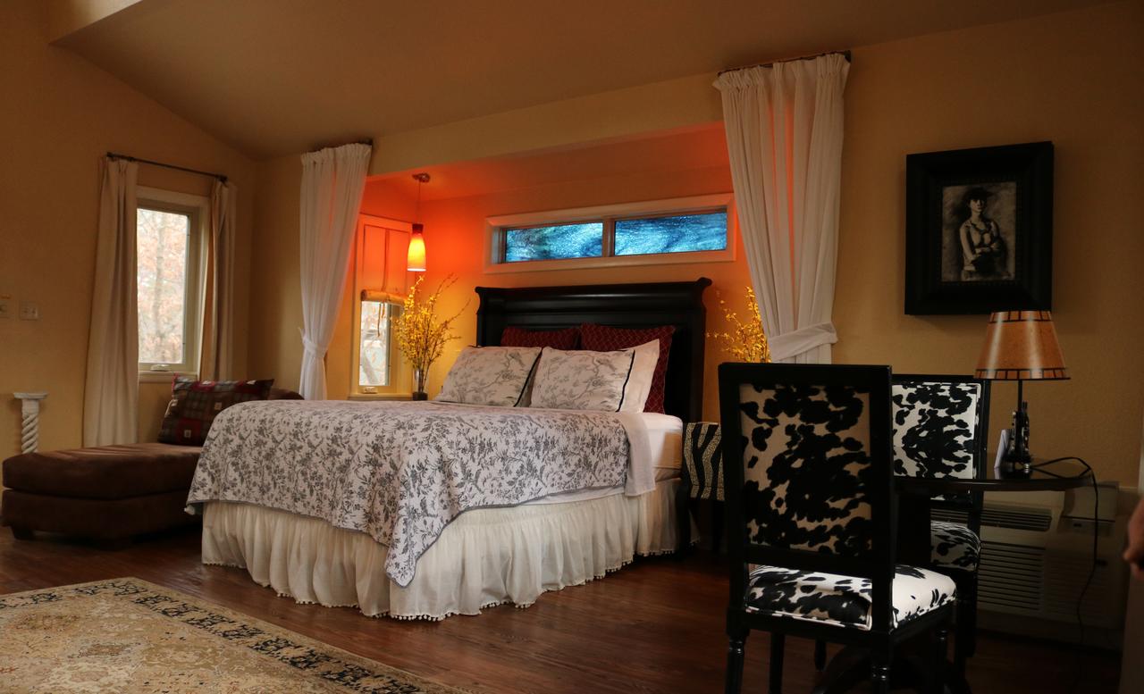 The Grand Treehouse Resort - thumb 23