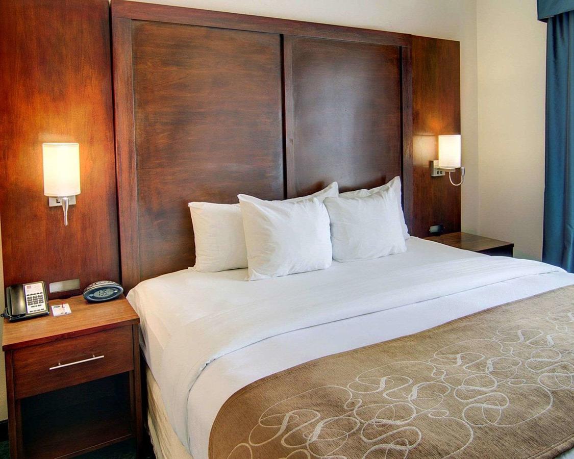Comfort Suites Texarkana - thumb 26