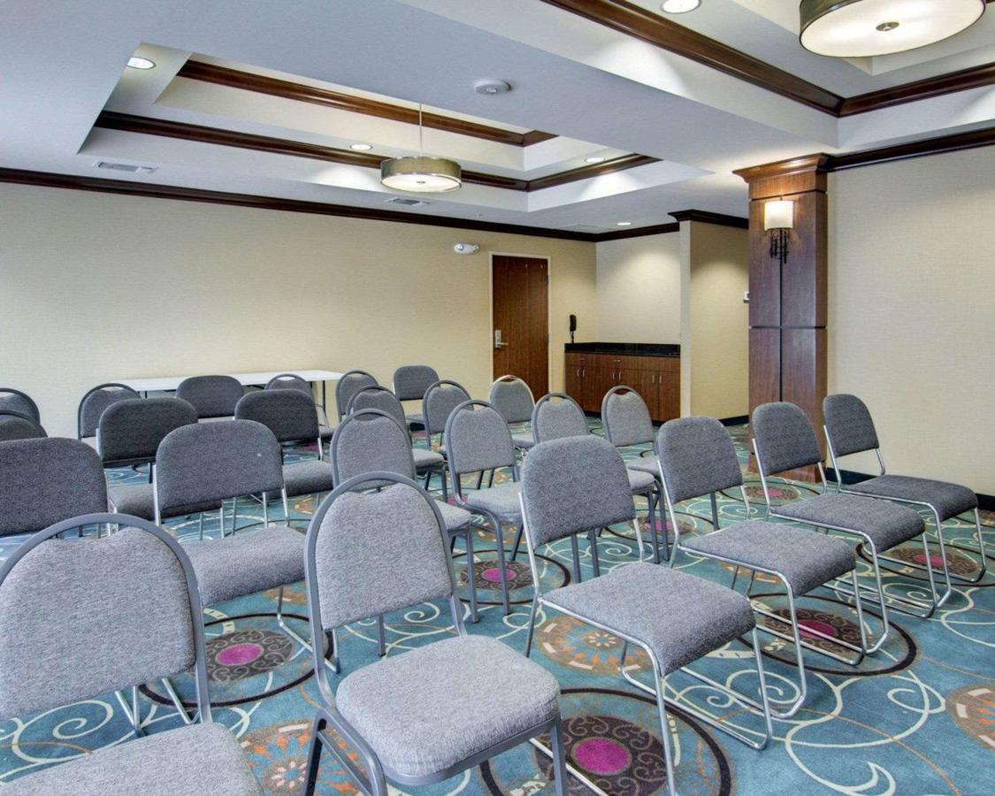 Comfort Suites Texarkana - thumb 10