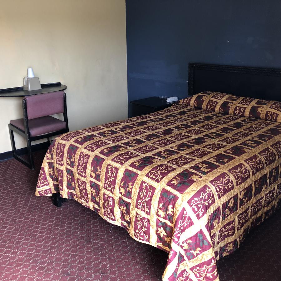 Country Host Inn - thumb 14