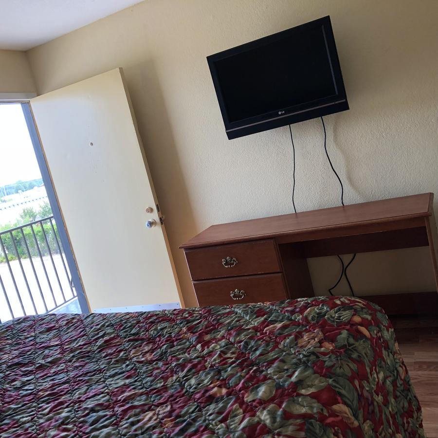 Country Host Inn - thumb 15