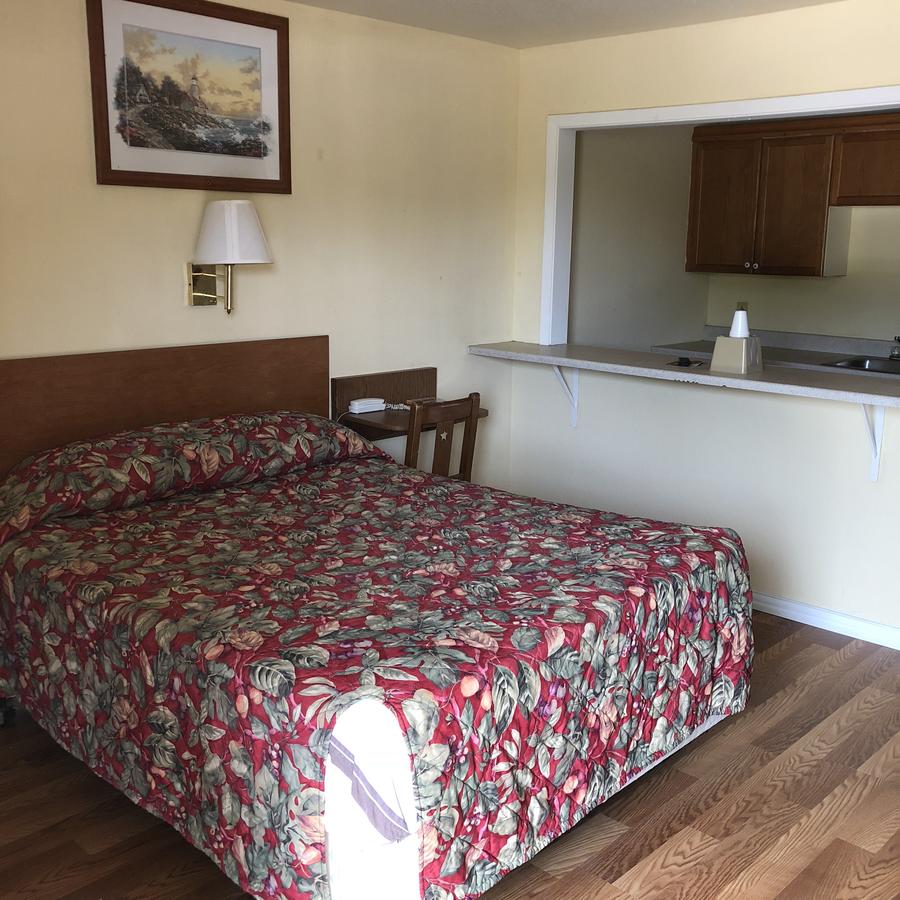 Country Host Inn - thumb 13