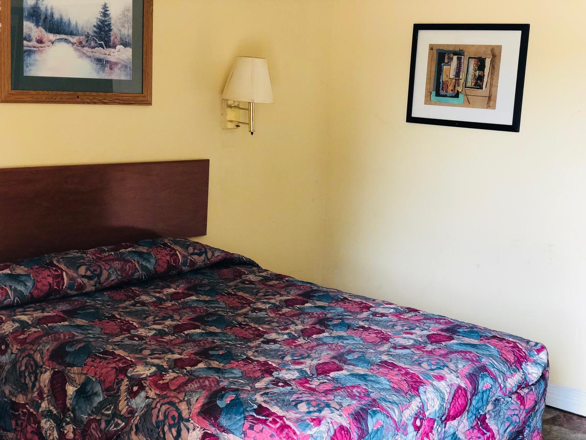 Country Host Inn - thumb 17