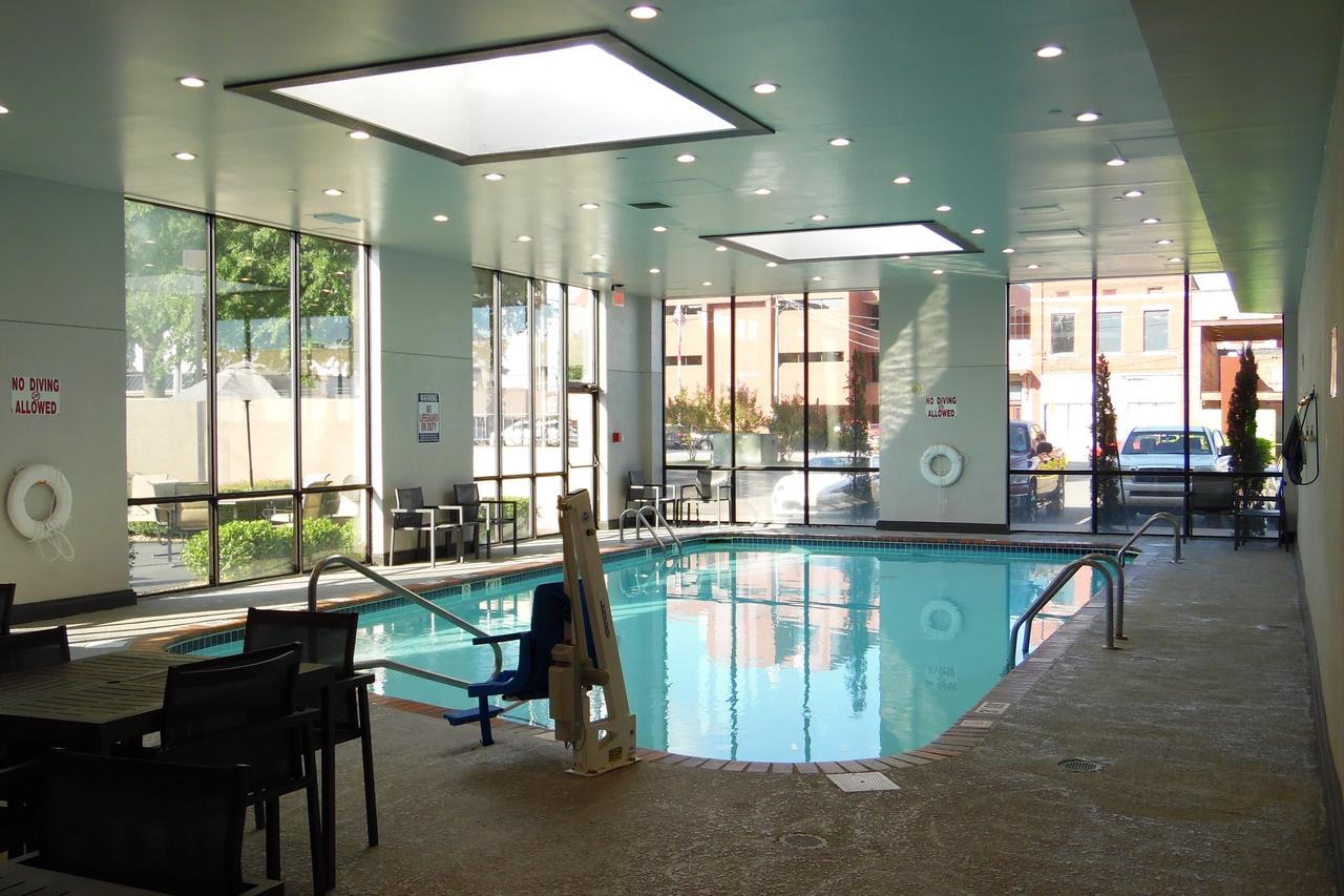 DoubleTree By Hilton Fort Smith City Center - thumb 24
