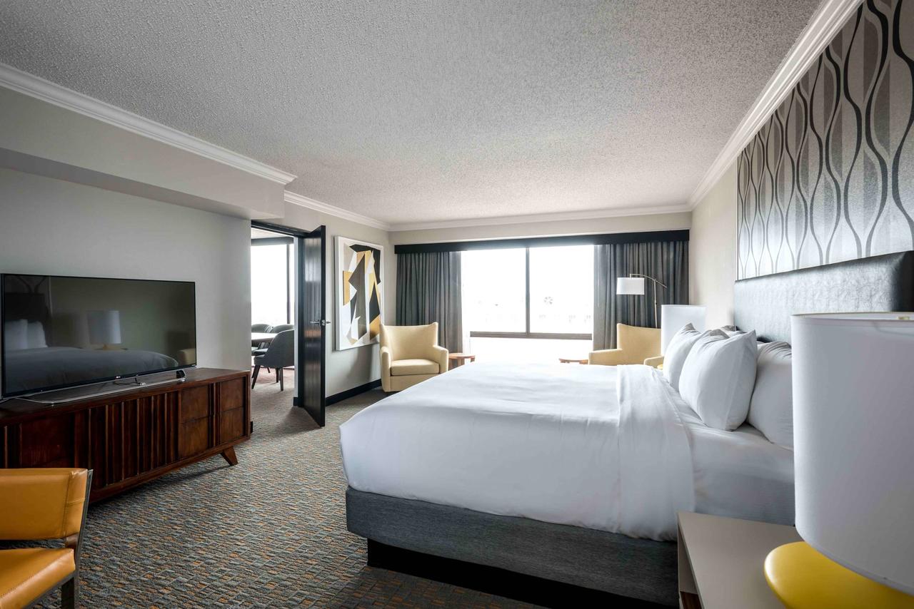 DoubleTree By Hilton Fort Smith City Center - thumb 6