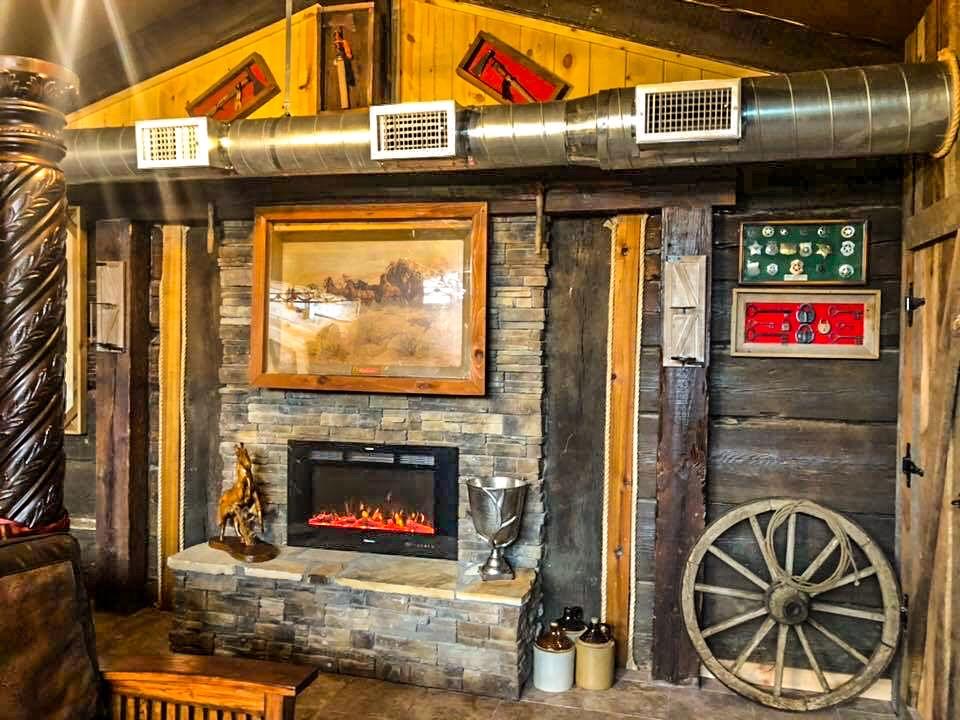 Samantha's Timber Inn - thumb 29