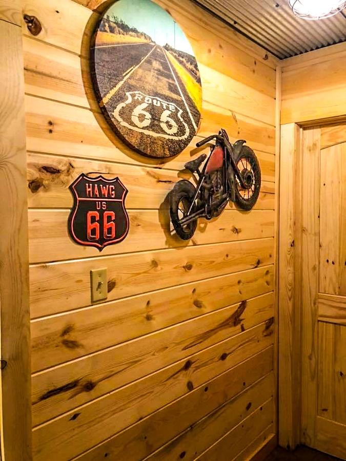 Samantha's Timber Inn - thumb 32