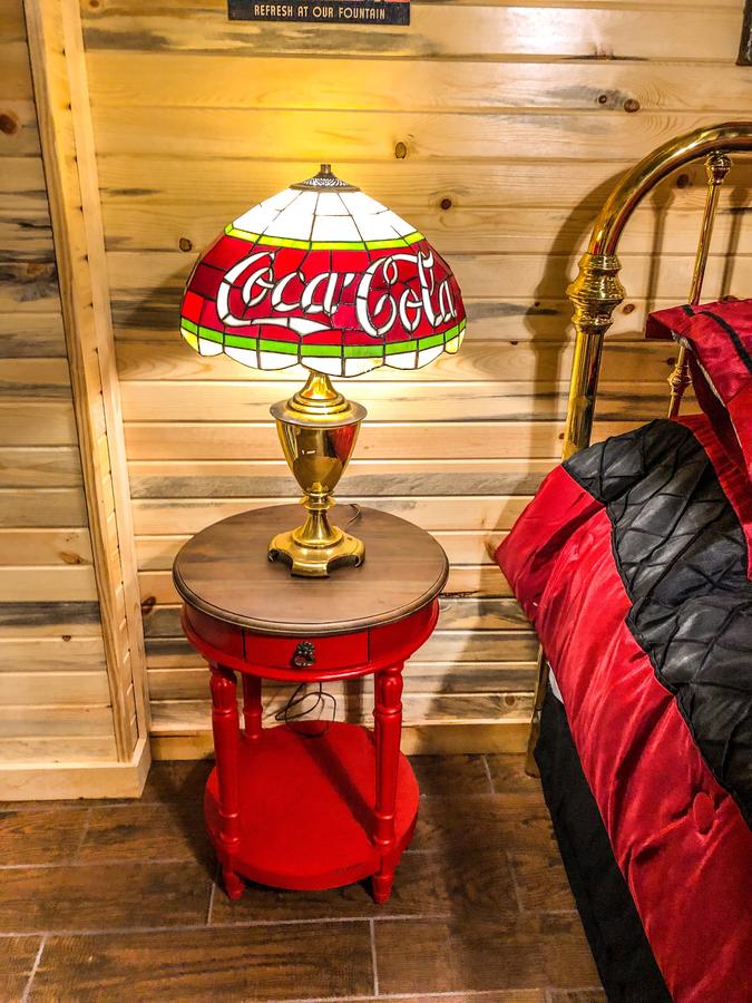 Samantha's Timber Inn - thumb 11