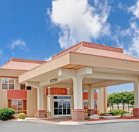 Ramada by Wyndham West Memphis - Tourism Bookings