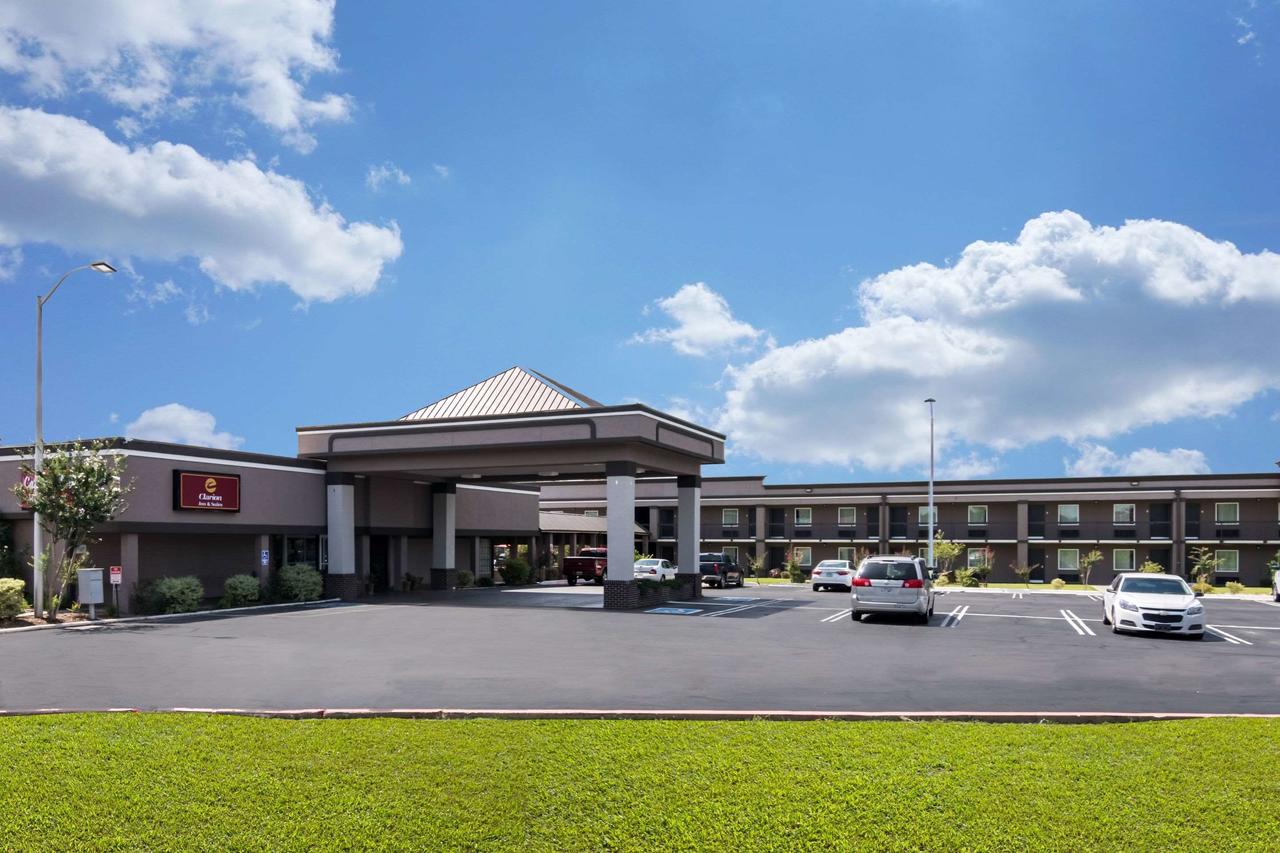 Clarion Inn & Suites Russellville I-40 - thumb 23