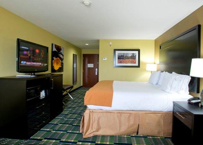 Holiday Inn Express & Suites Morrilton - thumb 3