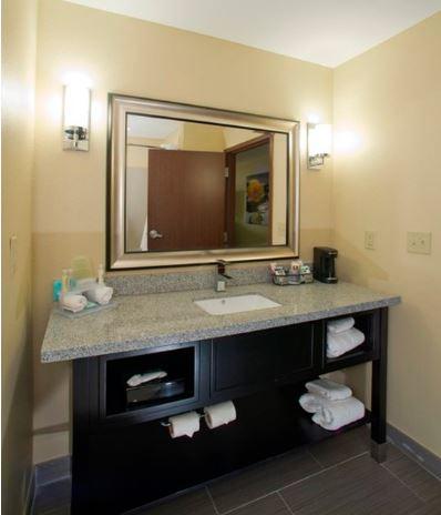 Holiday Inn Express & Suites Morrilton - thumb 2