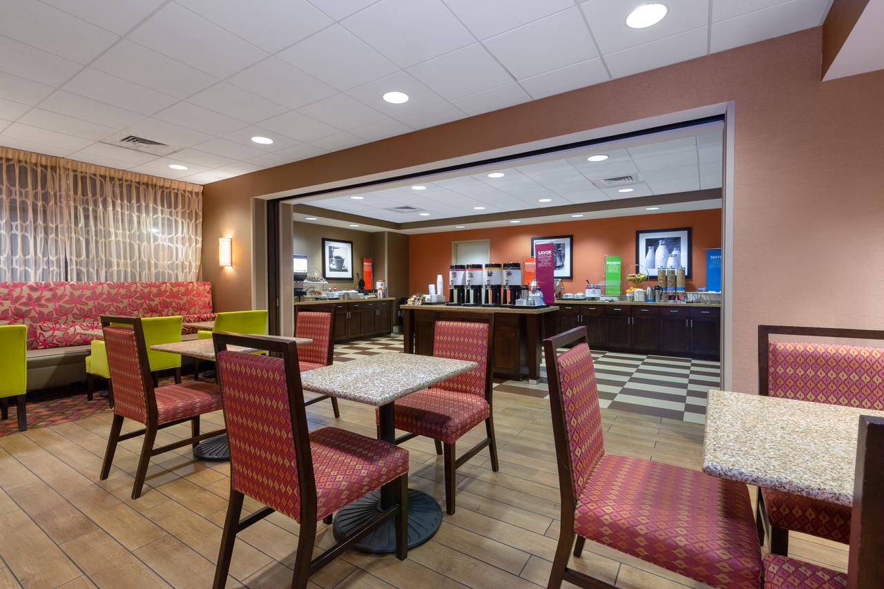 Hampton Inn Texarkana - thumb 12