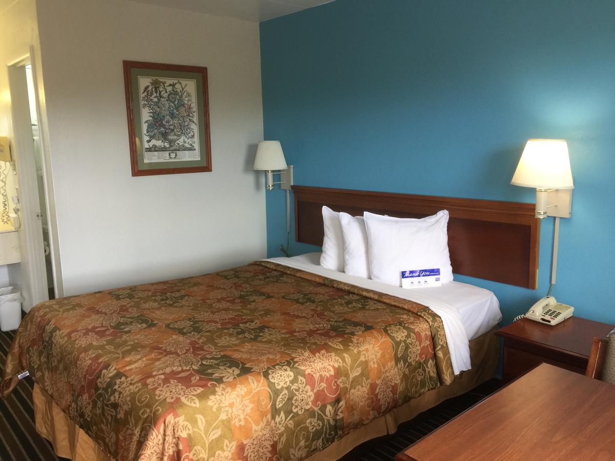 Americas Best Value Inn Morrilton - thumb 8