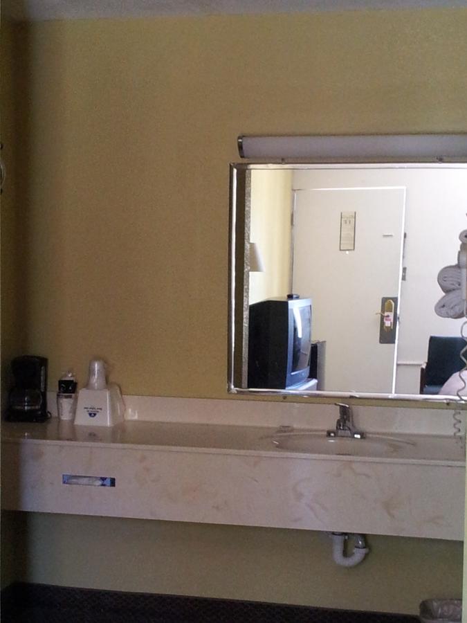 Americas Best Value Inn Morrilton - thumb 2