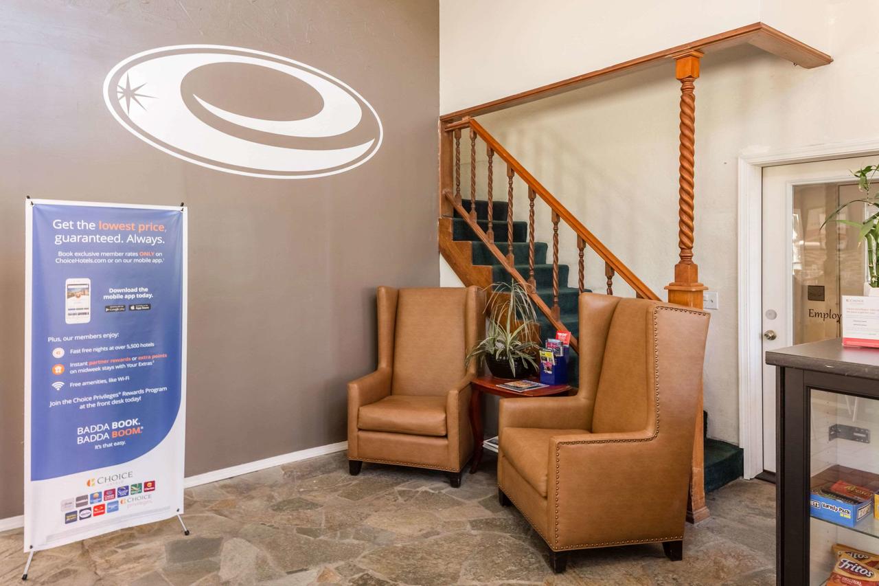 Econo Lodge Inn & Suites Heavenly Village Area - thumb 17