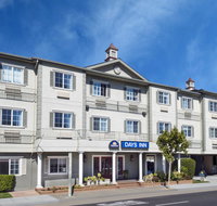 Days Inn by Wyndham San Francisco International Airport W - Tourism Bookings