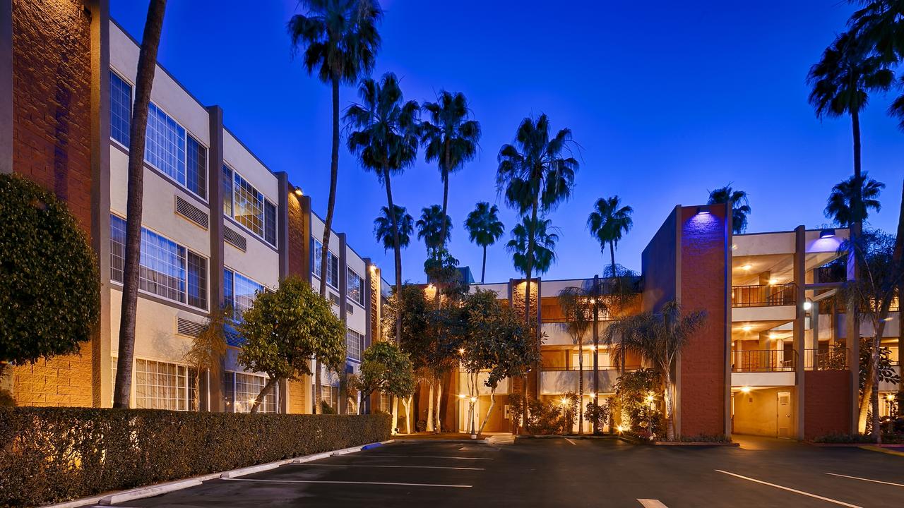 Best Western Plus Carriage Inn - thumb 36