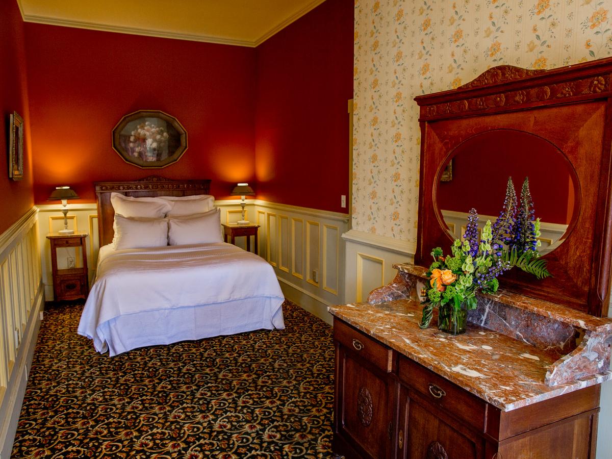 The Inn At 2nd & C - thumb 12