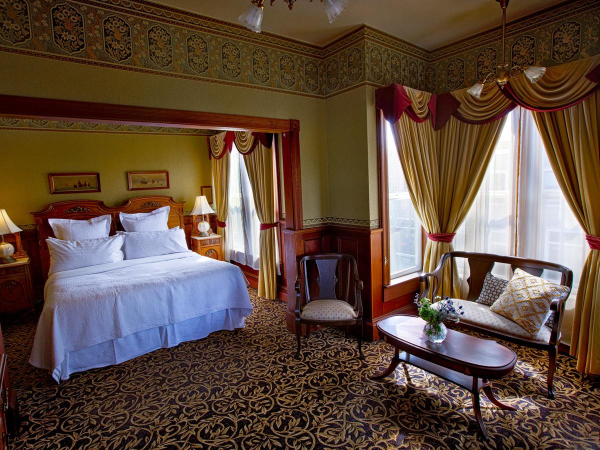 The Inn At 2nd & C - thumb 5