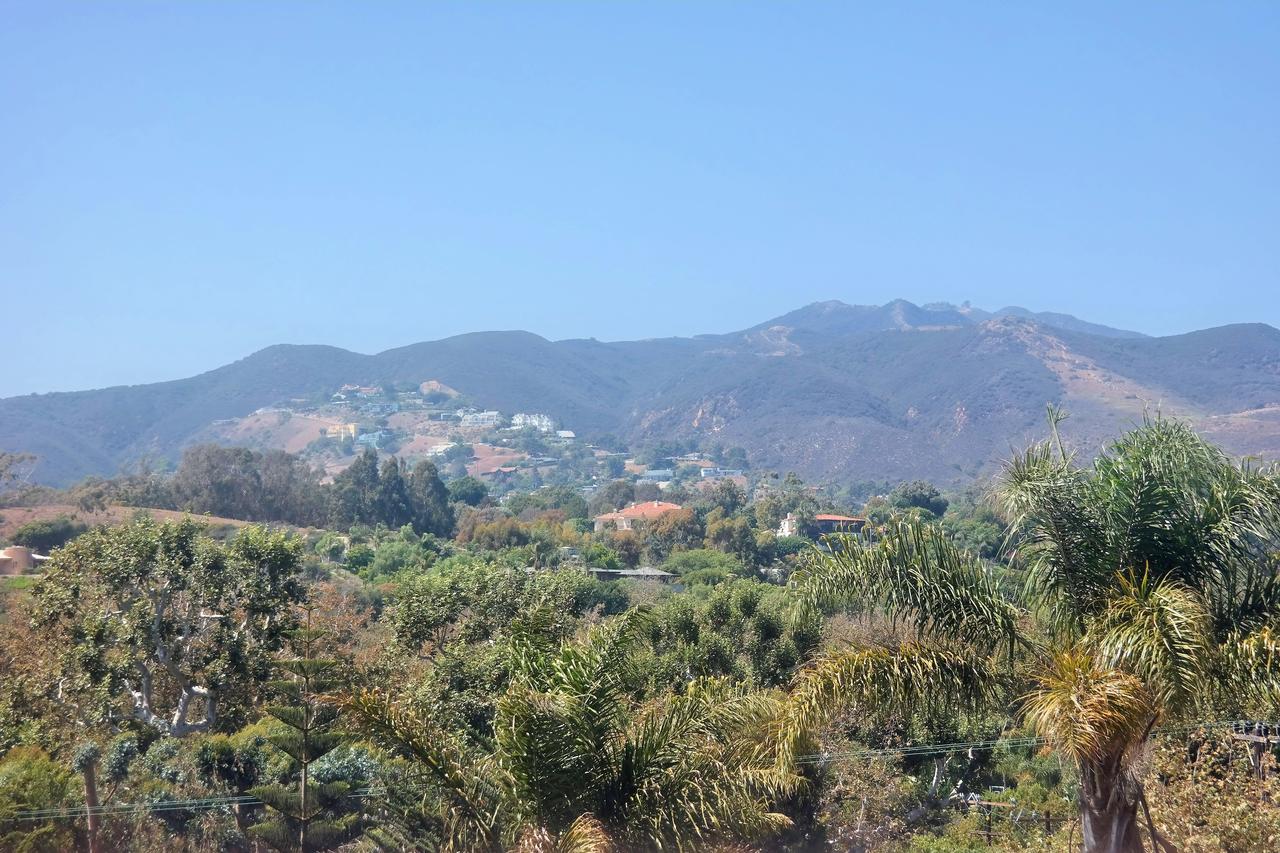 Malibu Country Inn - thumb 30