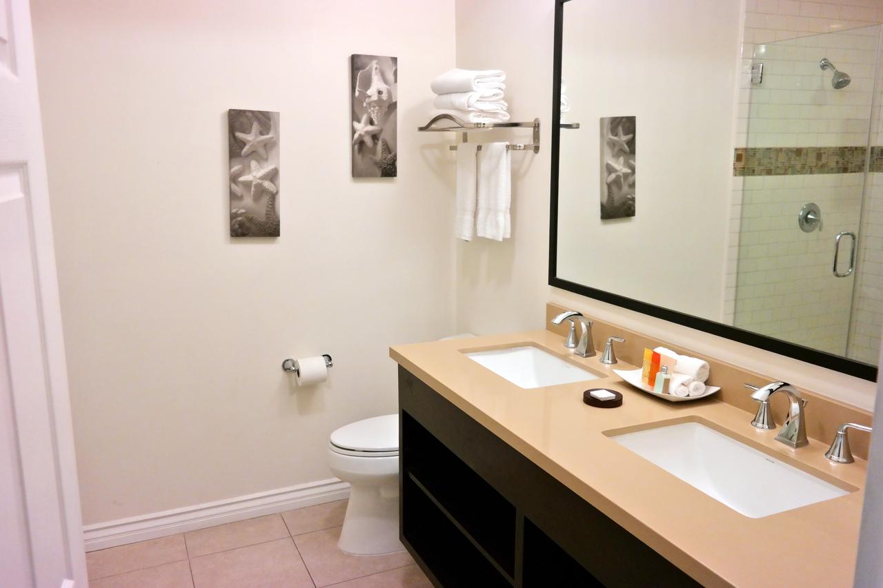 Malibu Country Inn - thumb 38