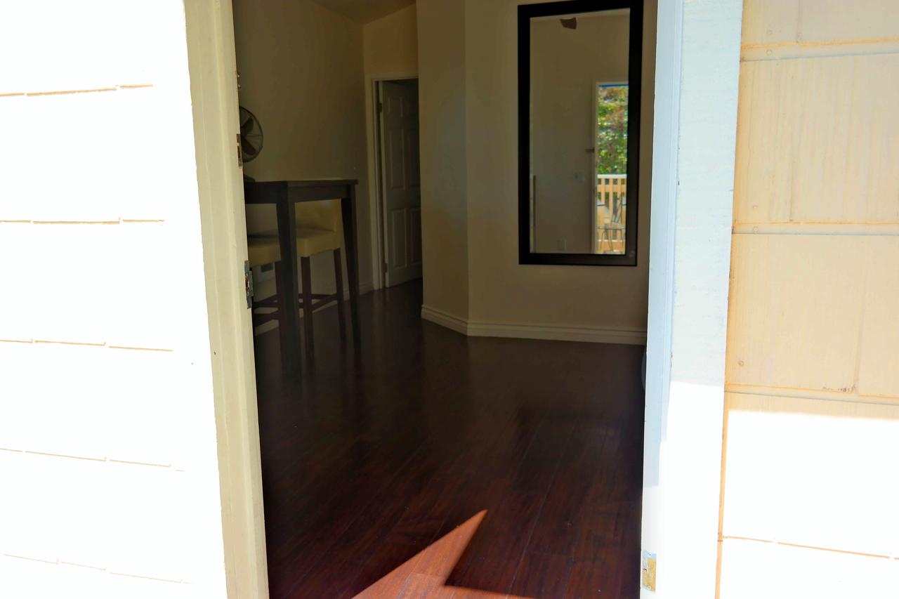 Malibu Country Inn - thumb 31