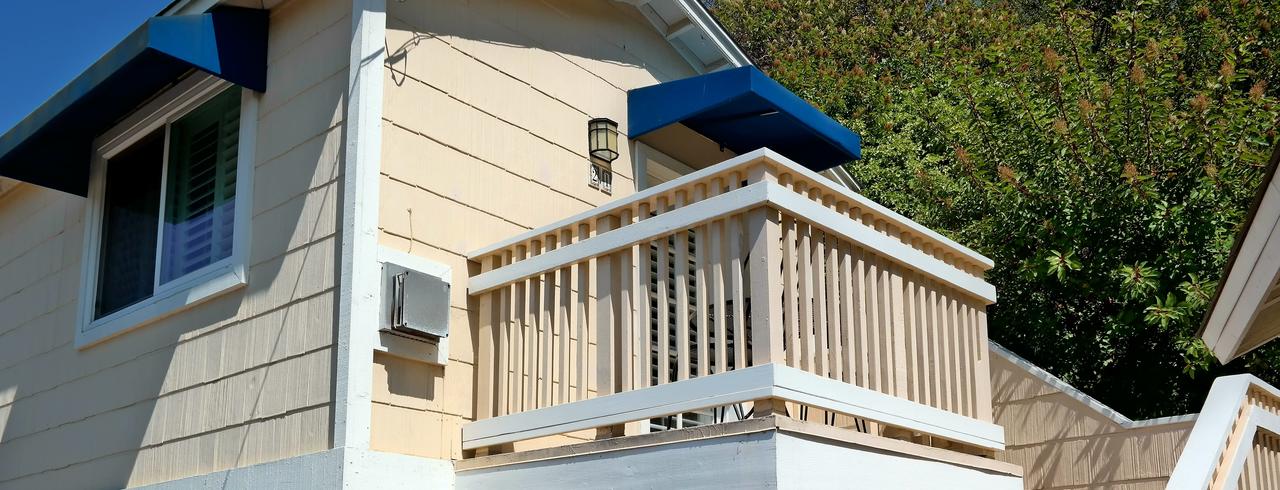 Malibu Country Inn - thumb 42