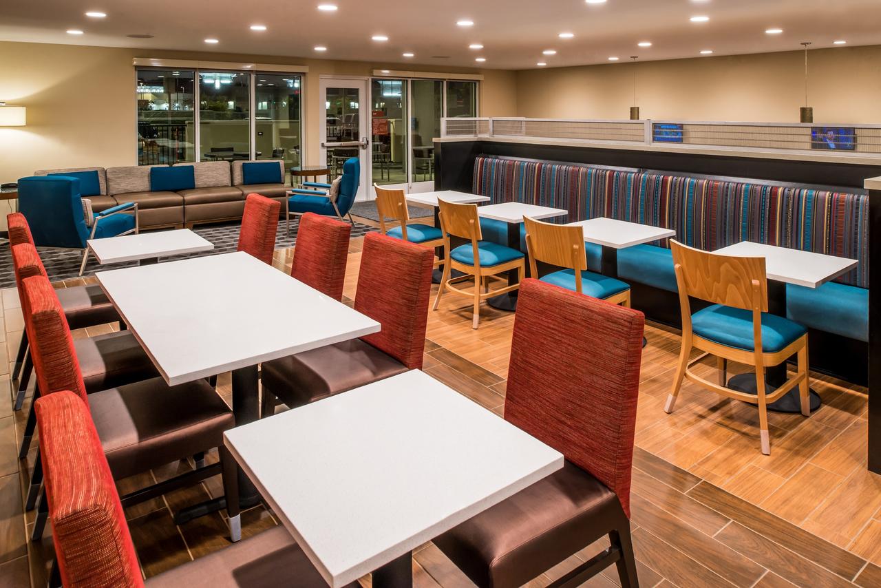 TownePlace Suites By Marriott Ontario Chino Hills - thumb 16