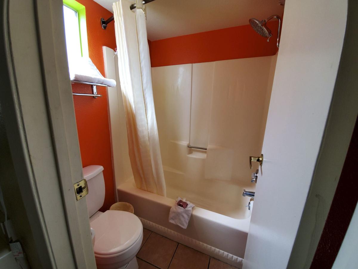 Hotel Europa Ridgecrest CA - W Upjohn Ave - thumb 19